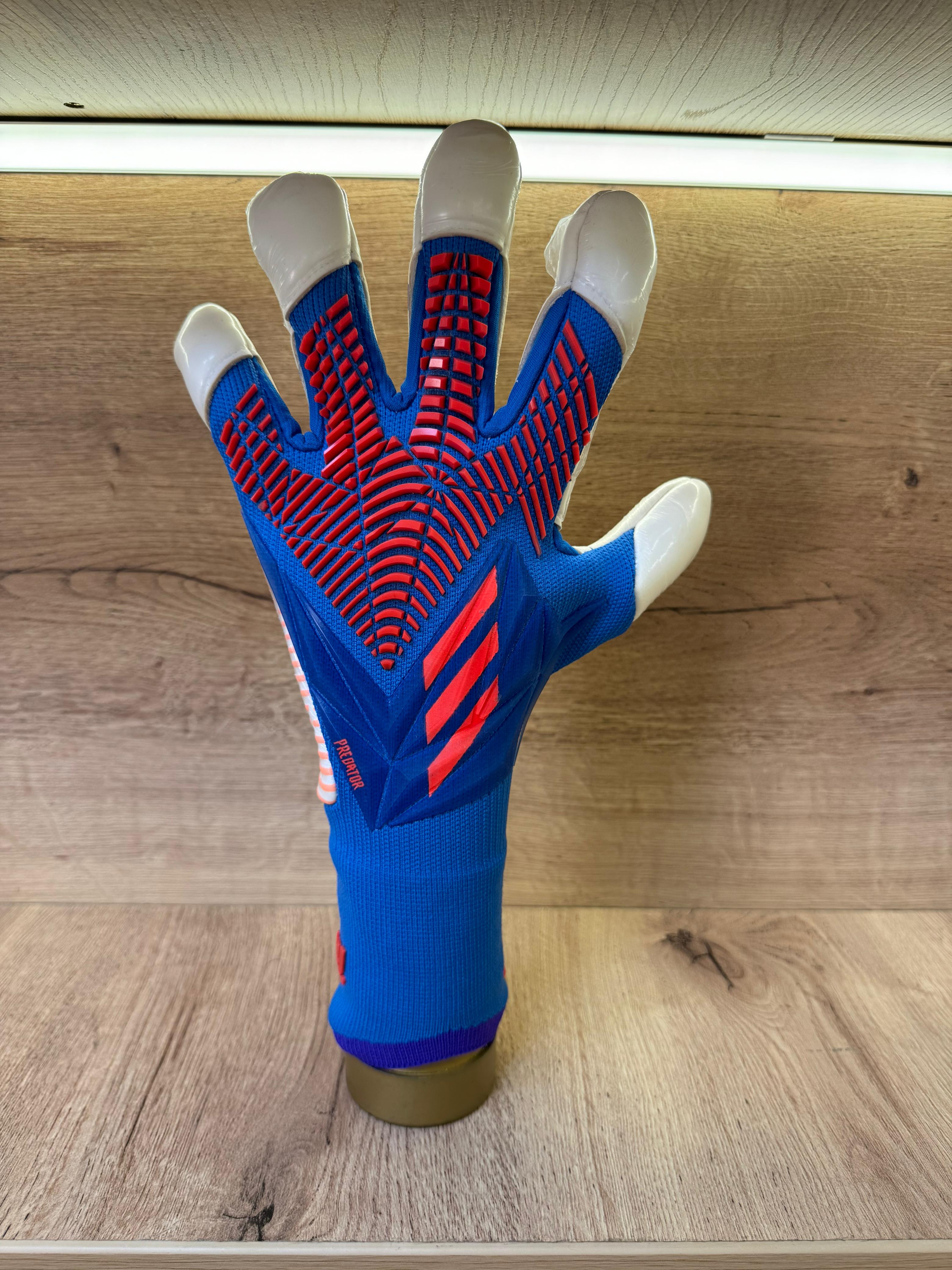 Guantes 8
